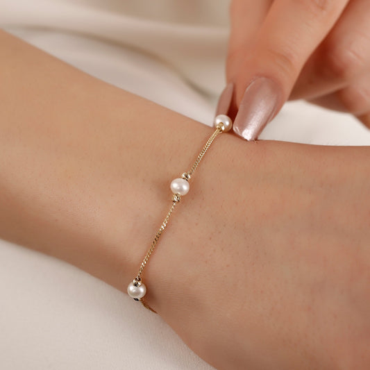 14k Solid Gold Pearl Bracelet